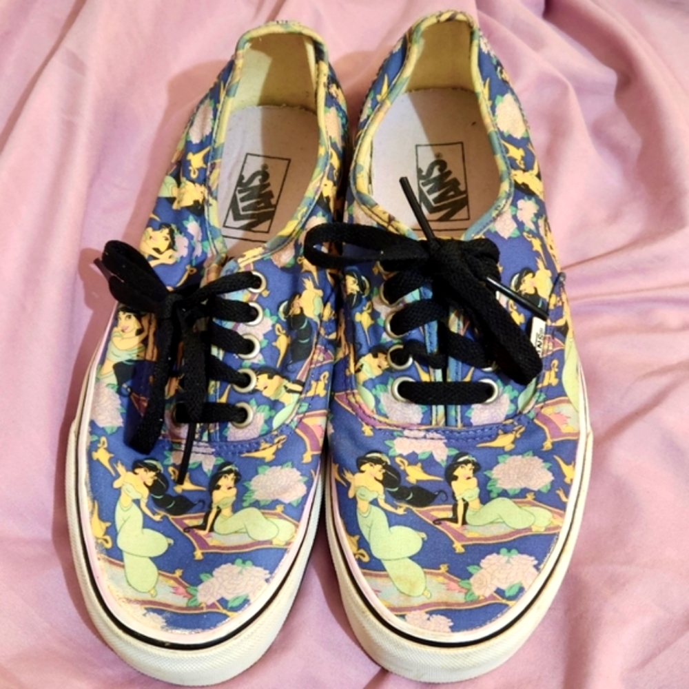 VANS x Disney Princess Jasmine Sneakers Shoes, AUTHENTIC